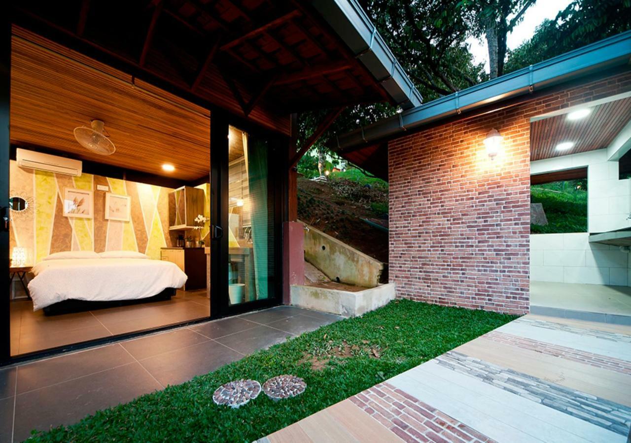 Bilut Leisure Sdn Bhd Hotel Raub Exterior photo